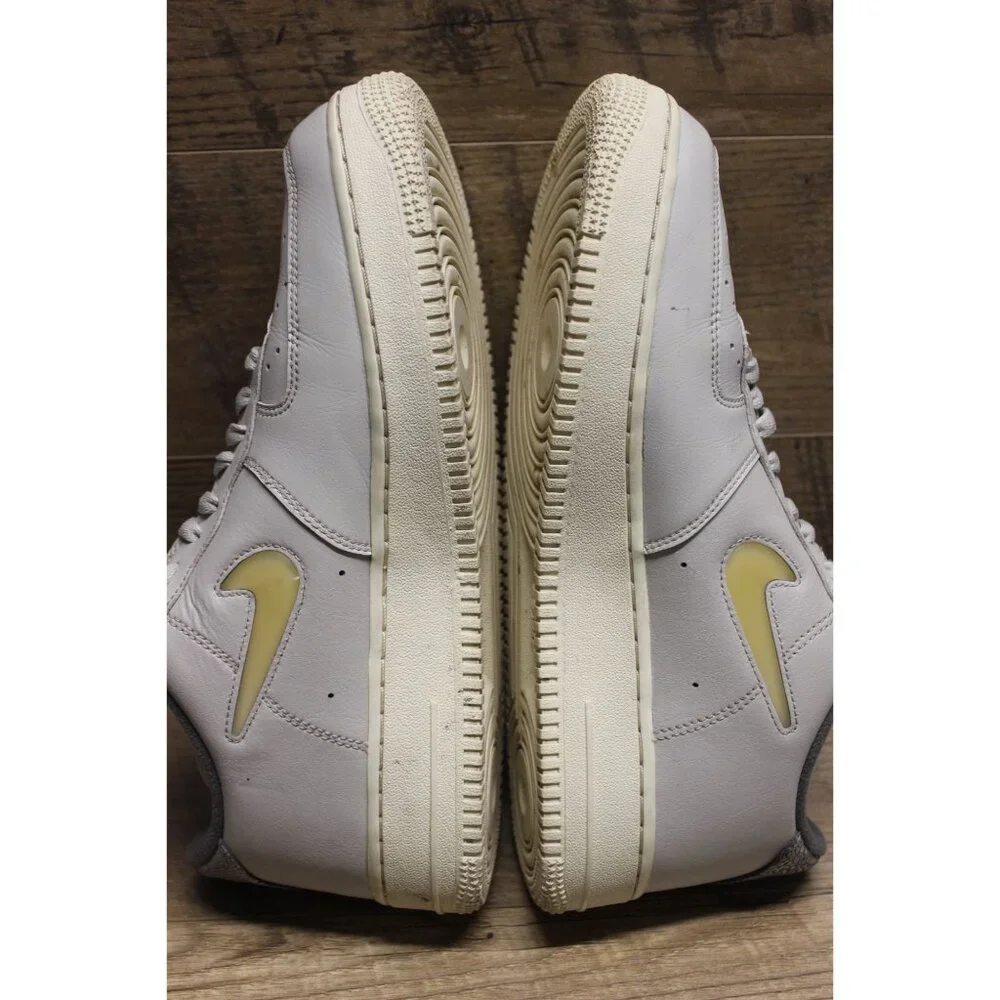 Nike Air Force 1 '07 LX men's‎ bone grey vanilla low top lace up sneakers 10.5